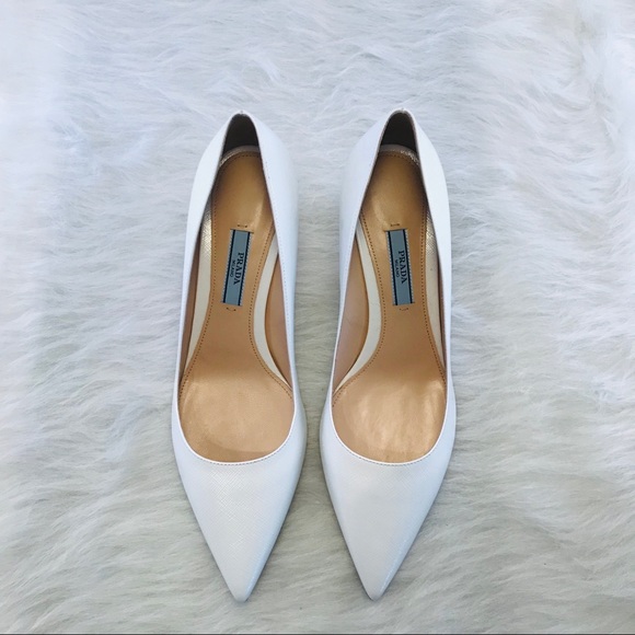 PRADA Saffiano Textured Patent Leather Pumps White - Picture 3 of 8